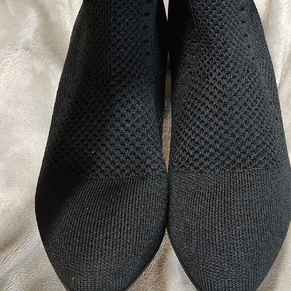 Eileen Fisher Honey Knit Booties Black Pointy Toe Pull On Block - Picture 8 of 10